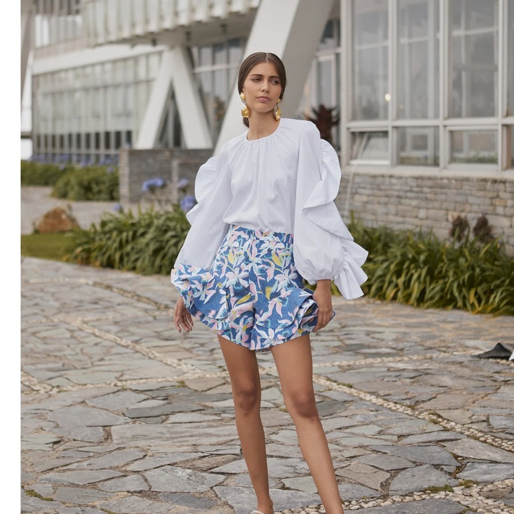 COLIBRI SHORTS IN ORQUIDEA AZUL PRINT- No Pise La Grana skort